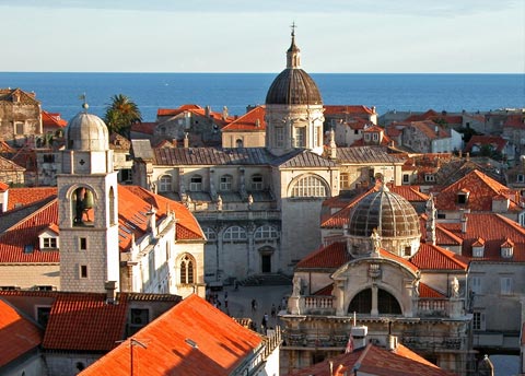 Looking for a tourist destination in Croatia, on the beautiful Adriatic coast?