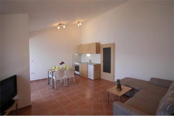 Apartment A6, for 5 persons