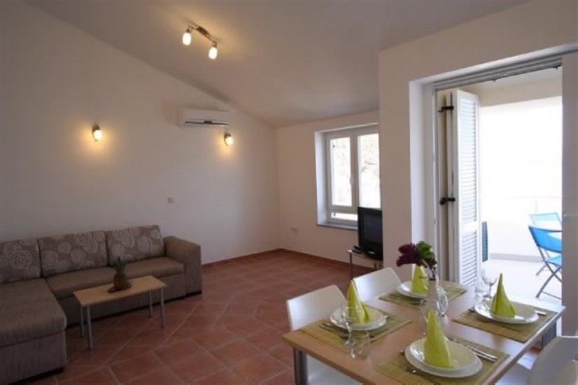 Apartment A5, for 5 persons