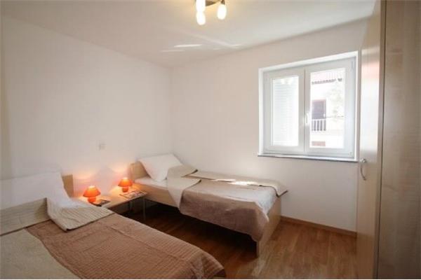 Apartment A3, for 5 persons