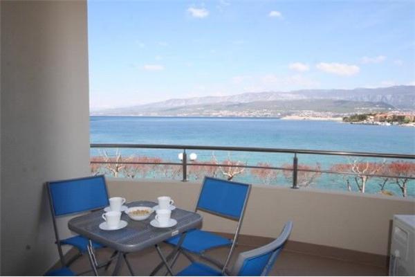 Apartment A3, for 5 persons