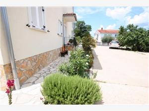Apartment Kvarners islands,BookŽnidarecFrom 124 €
