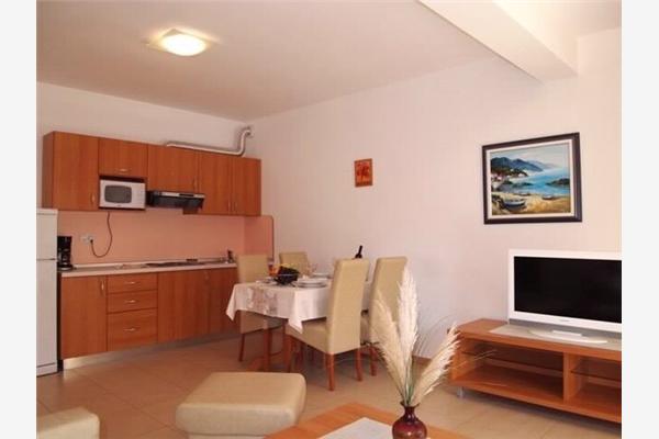Apartment A8, for 4 persons