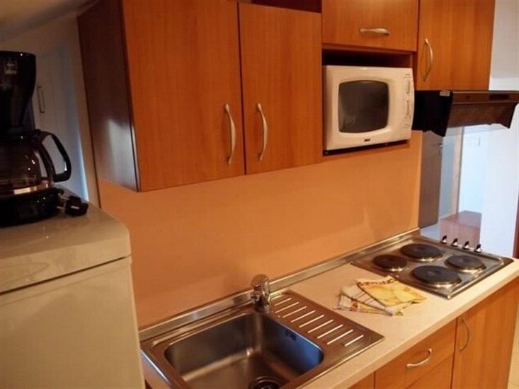 Apartment A10, for 4 persons