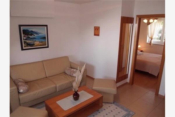 Apartment A10, for 4 persons