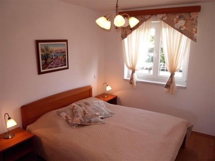 Apartment A10, for 4 persons