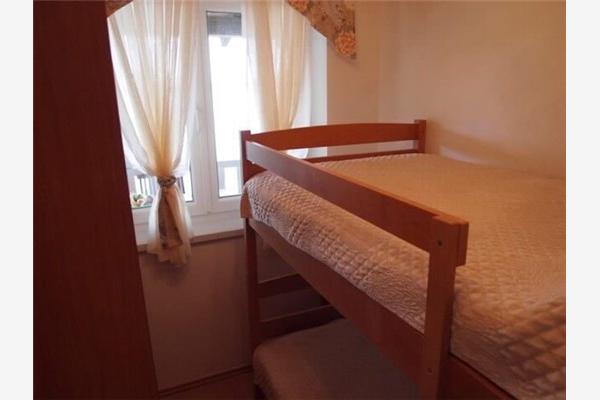 Apartment A6, for 6 persons