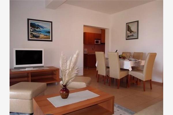 Apartment A1, for 6 persons