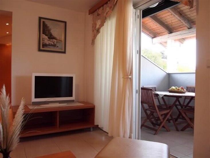 Apartment A9, for 4 persons