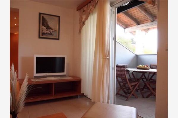 Apartment A9, for 4 persons