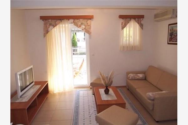 Apartment A7, for 4 persons