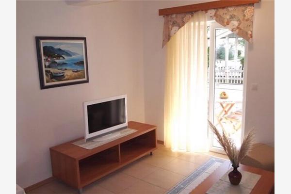 Apartment A7, for 4 persons