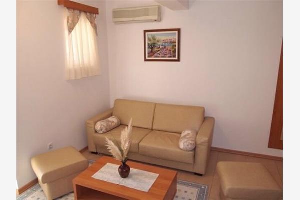 Apartment A7, for 4 persons