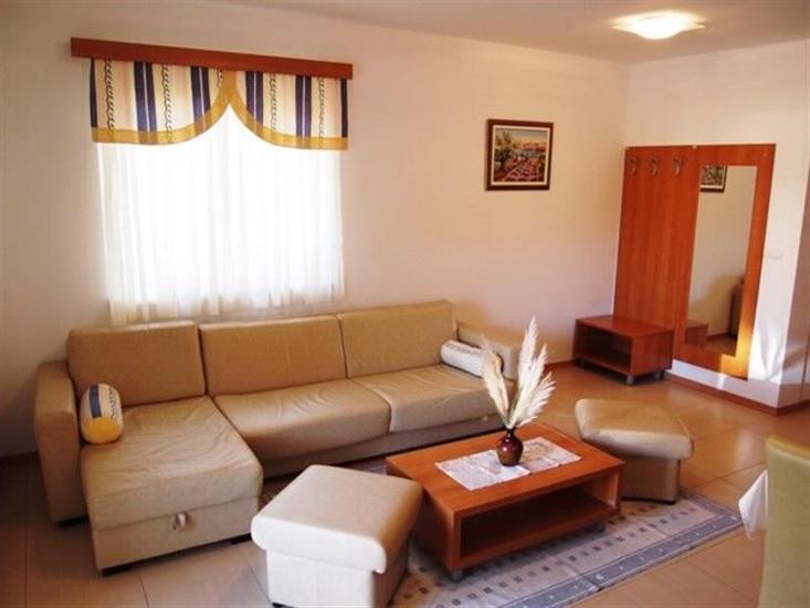 Apartment A2, for 4 persons