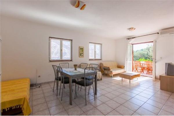 Apartment A3, for 6 persons