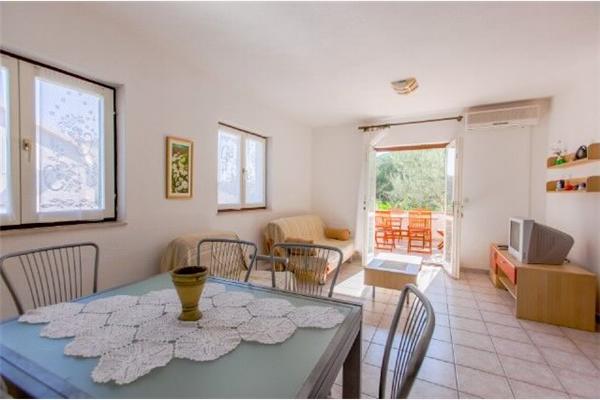 Apartment A3, for 6 persons