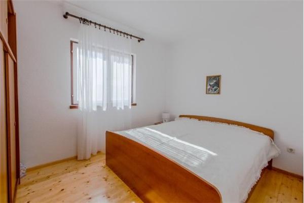 Apartment A3, for 6 persons