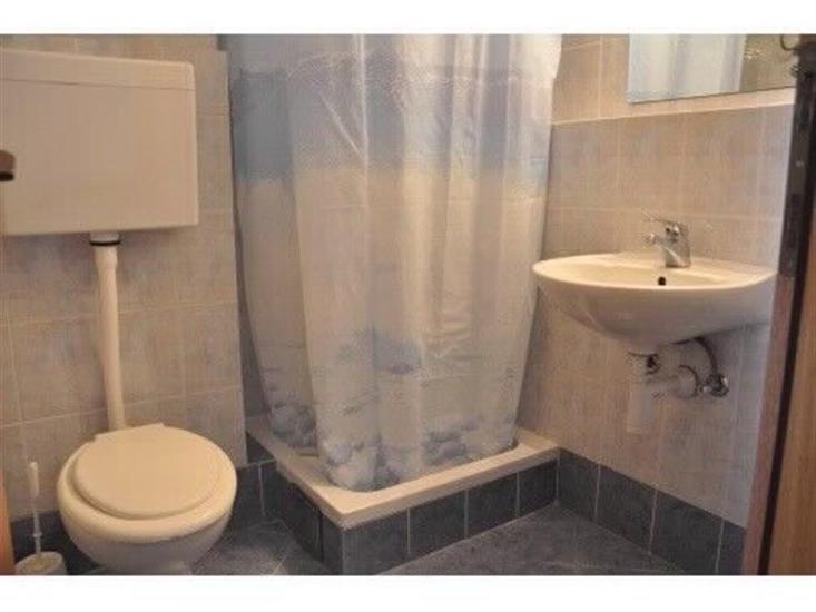 Apartment A7, for 4 persons