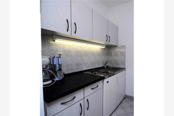 Apartment A6, for 4 persons
