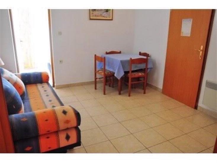 Apartment A8, for 3 persons