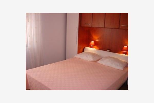 Apartment A1, for 3 persons