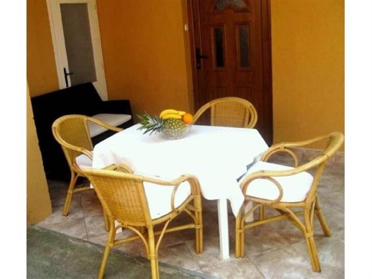 Apartman A1, na 6 osebe