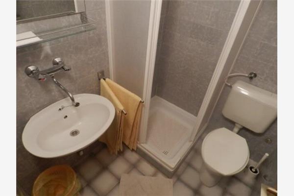 Room S2, for 2 persons