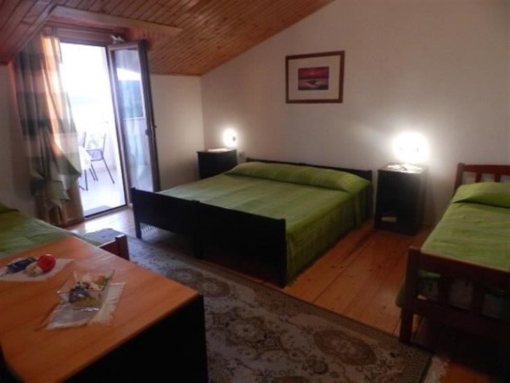 Apartment A2, for 3 persons