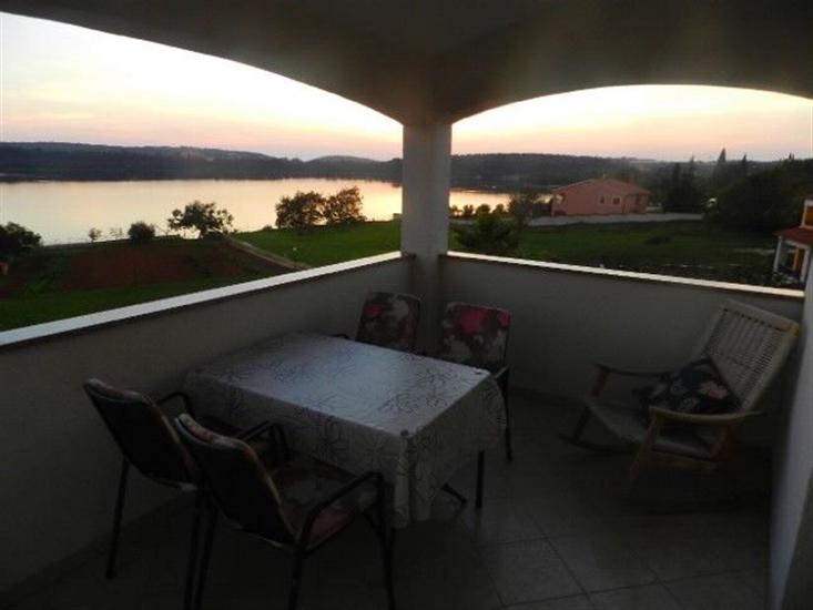 Apartment A2, for 3 persons