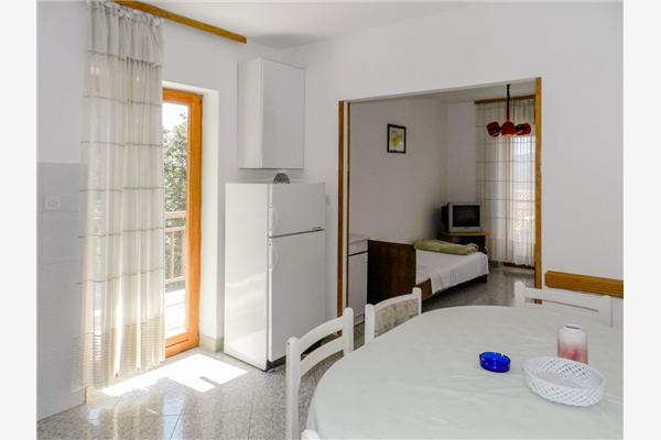 Apartment A4, for 4 persons