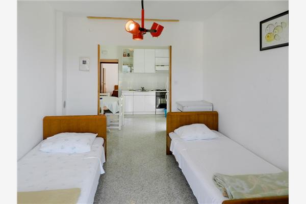 Apartment A4, for 4 persons