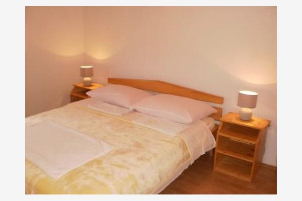 Apartment A2, for 6 persons