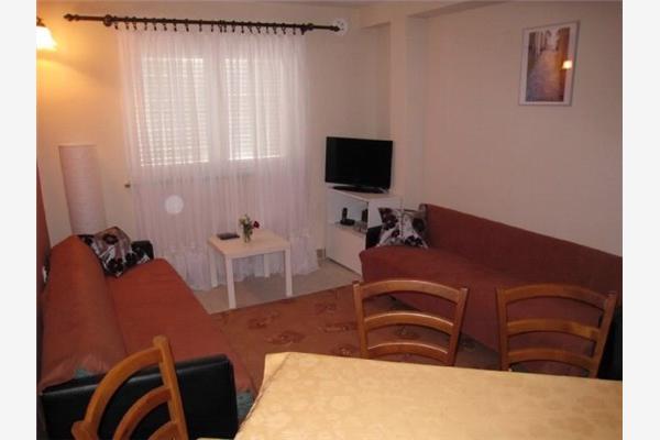 Apartment A1, for 6 persons