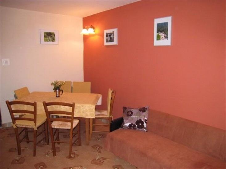 Apartment A1, for 6 persons