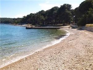 Apartmanok Emma Mali Losinj - Losinj sziget, Méret 60,00 m2, Légvonalbeli távolság 70 m