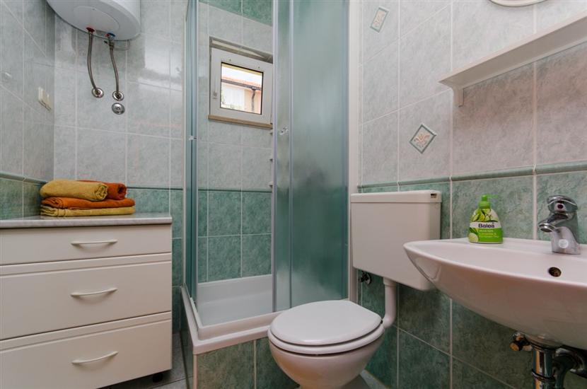 Apartment A4, for 4 persons