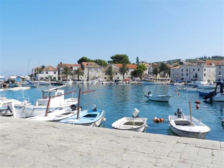 Sutivan - island Brac