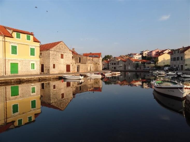 Vrboska - island Hvar
