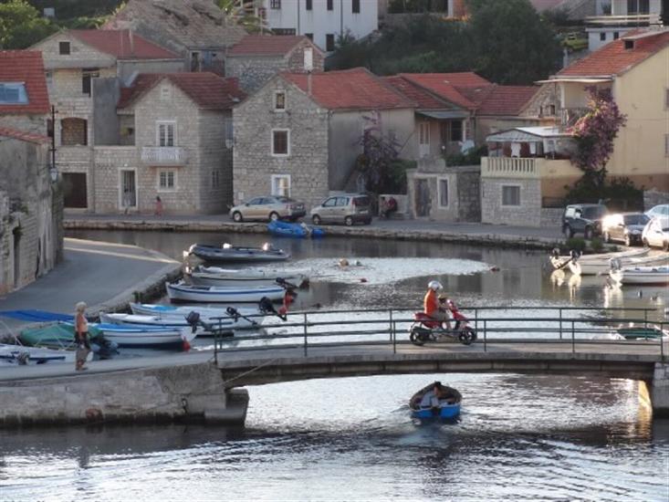 Vrboska - island Hvar