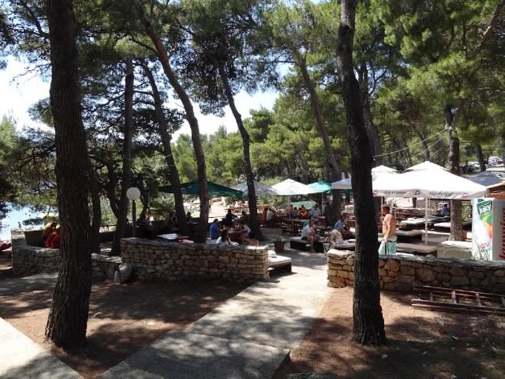 Vrboska - island Hvar