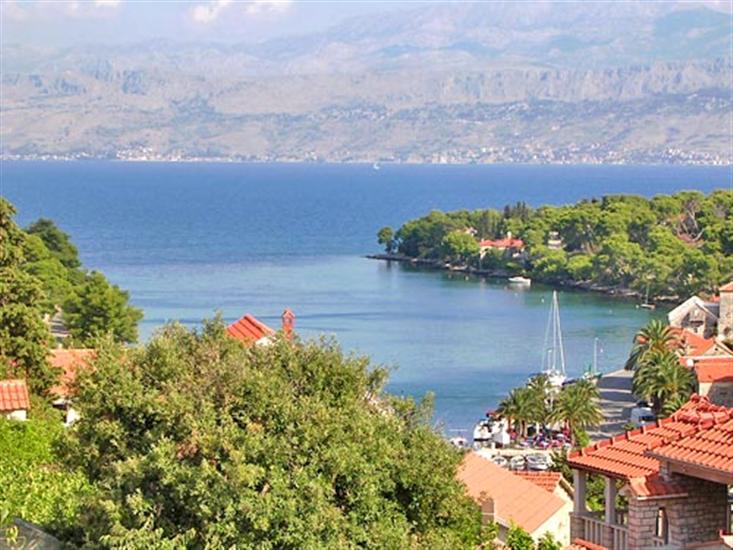 Splitska - island Brac