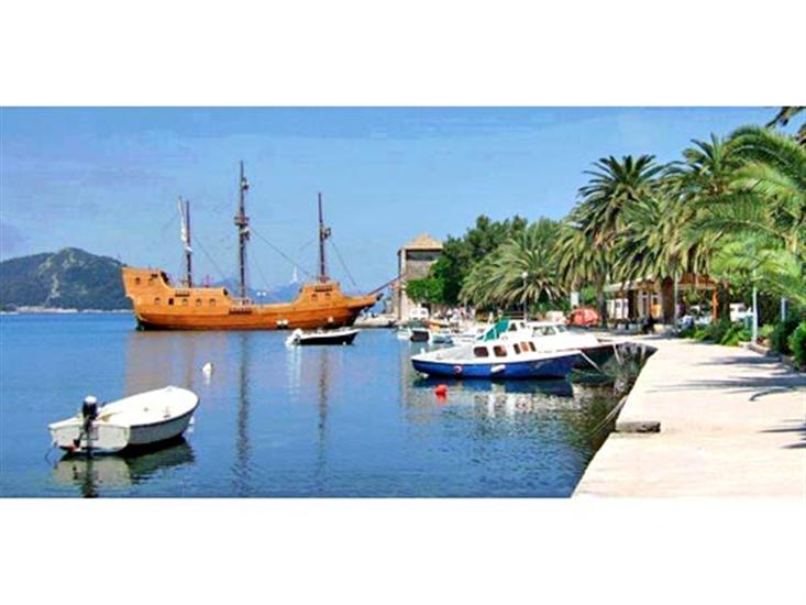 Sudurad - island Sipan