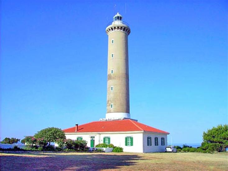 Veli Rat (Dugi otok)