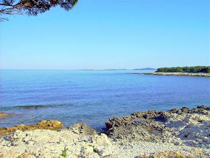 Veli Rat (Dugi otok)