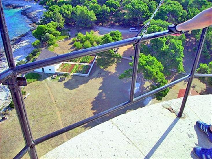 Veli Rat (Dugi otok)