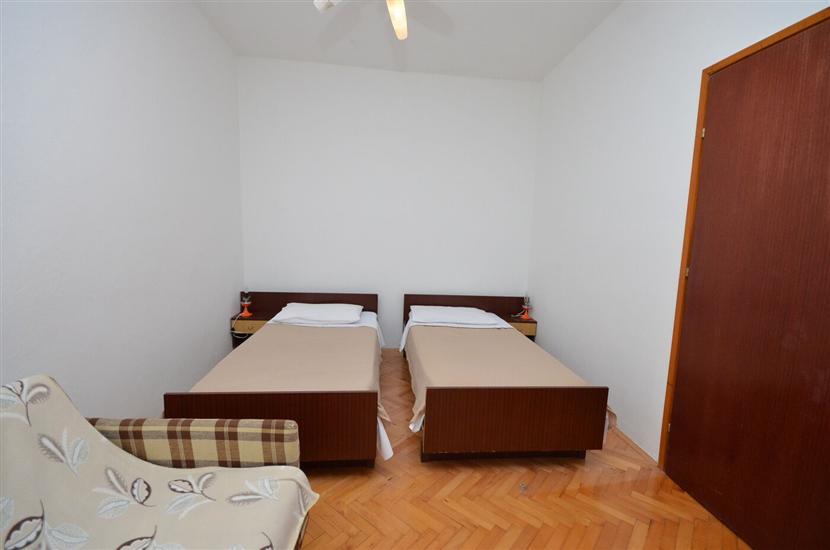 Apartment A1, for 3 persons