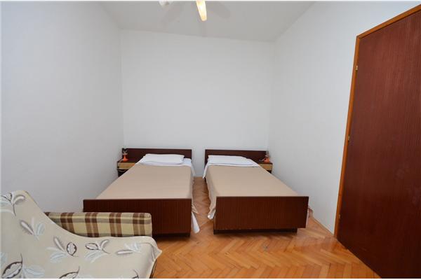 Apartment A1, for 3 persons
