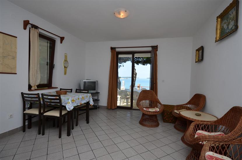 Apartment A1, for 6 persons