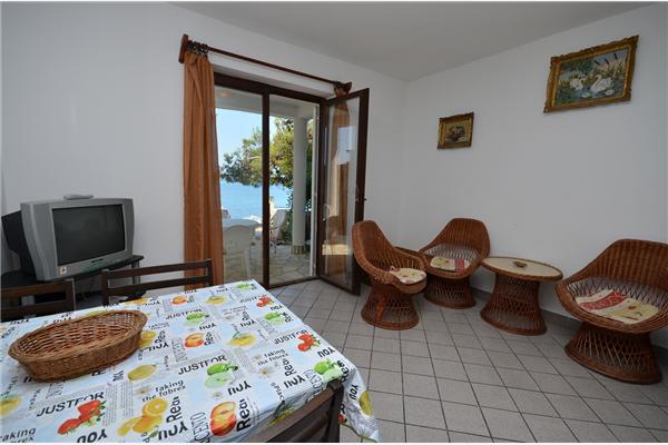 Apartment A1, for 6 persons