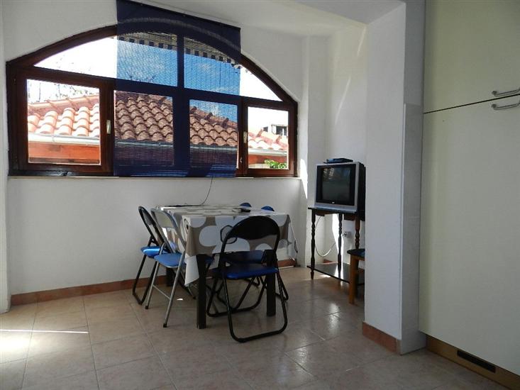 Apartment A1, for 5 persons